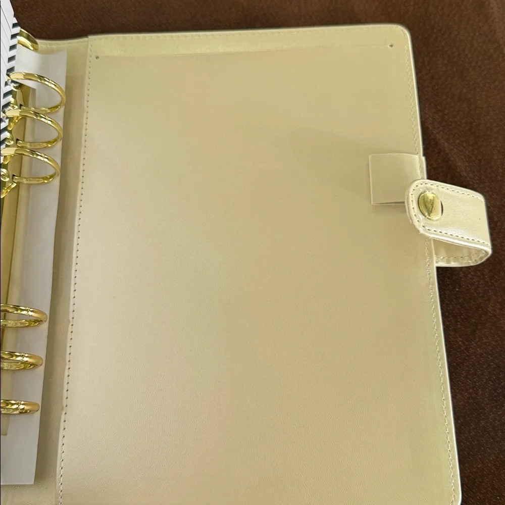 Recollections Cream 6-Ring Planner with Snap Closure